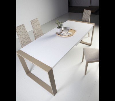 Mesa de comedor 2222